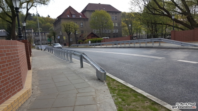 8/10 Otwarta ul. Borowskiego