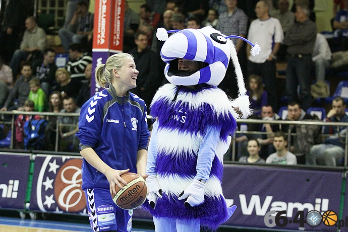 43/53 KSSSE AZS PWSZ Gorzów - Lotos Gdynia 65:71