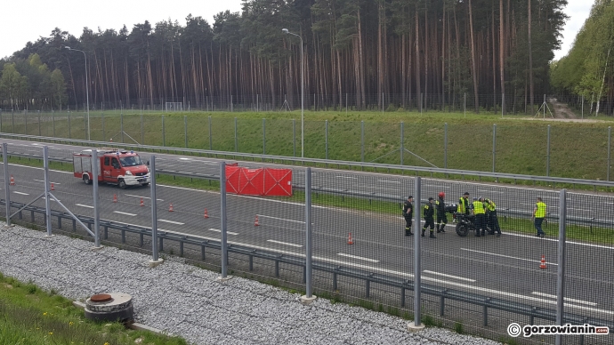 4/6 Śmiertelny wypadek na S3 z udziałem motocyklisty