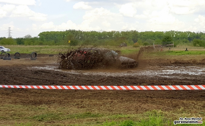 5/24 Wrak race na poligonie