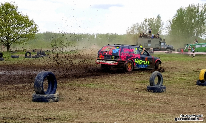 8/24 Wrak race na poligonie