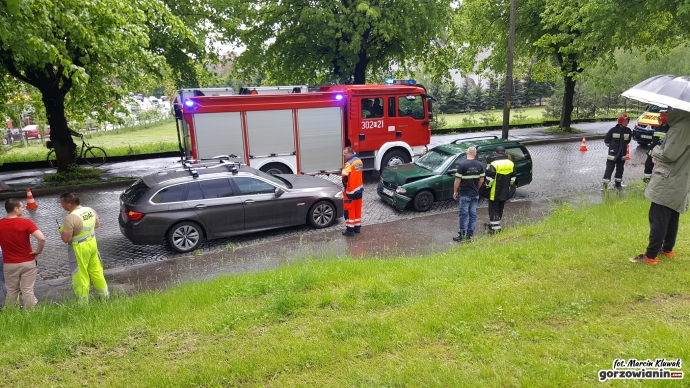 5/6 Czołówka BMW i opla