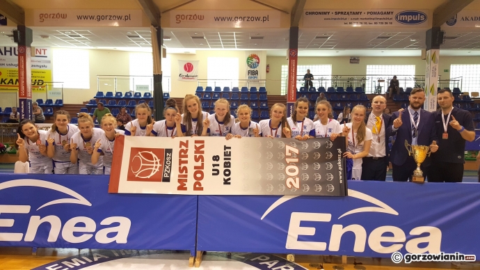 34/35 Juniorki AZS ze złotym medalem!