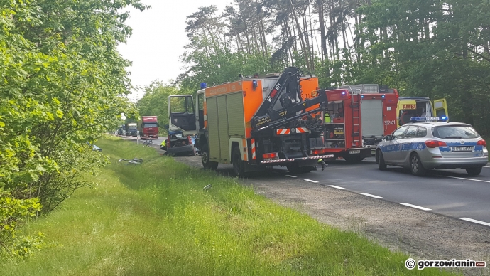 4/14 Czołowe zderzenie pandy i clio
