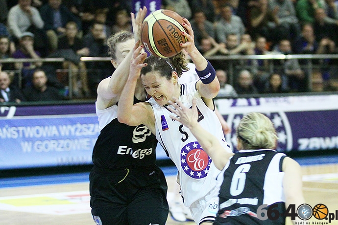 23/44 KSSSE AZS PWSZ Gorzów - Energa Toruń 81:77