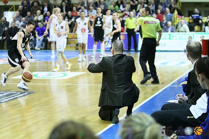 24/44 KSSSE AZS PWSZ Gorzów - Energa Toruń 81:77