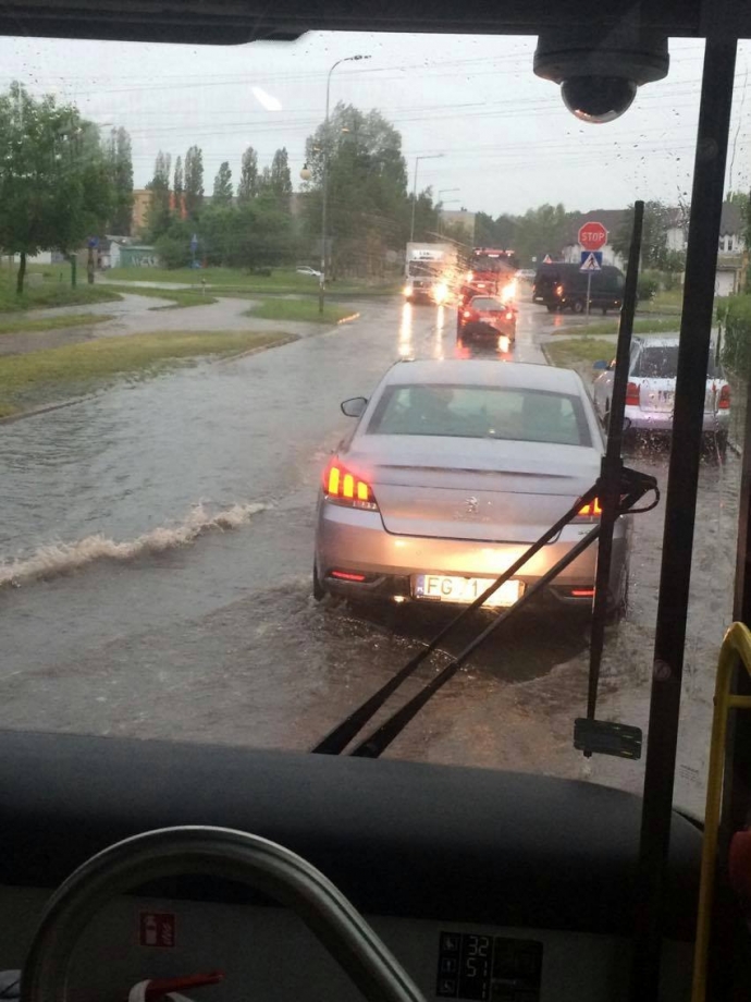 18/34 Nawałnica nad Gorzowem