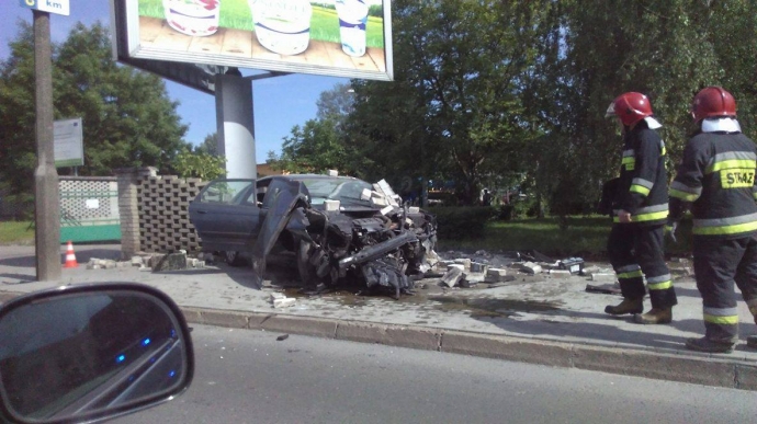 7/7 Z citroena został tylko wrak