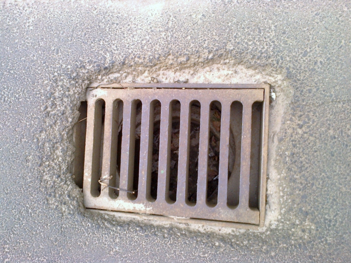 5/7 Zapchane wpusty do studzienek w Gorzowie