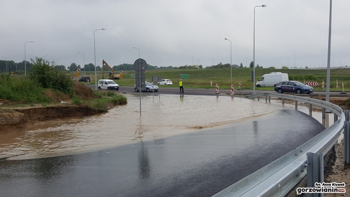 5/12 Węzeł S3 Gorzów Północ pod wodą