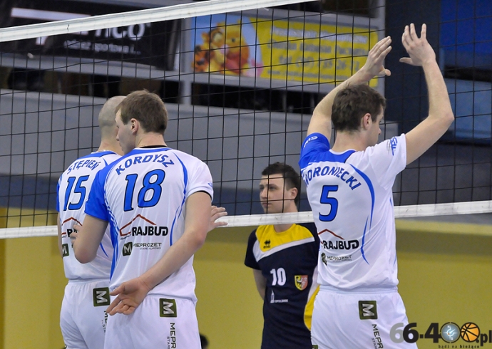 13/64 Rajbud GTPS Gorzów - Stal AZS PWSZ Nysa 3:0 (25:22, 25:21, 25:21)