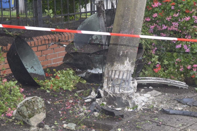 6/18 Wypadek przy wodospadzie