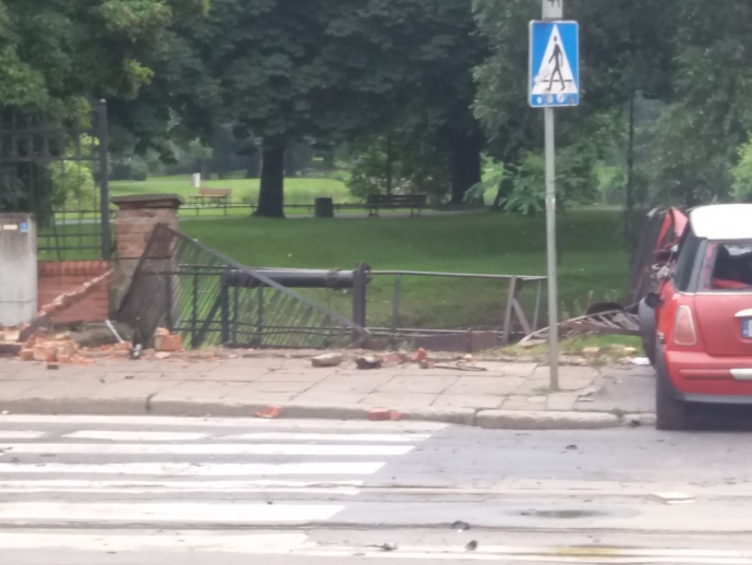 15/18 Wypadek przy wodospadzie