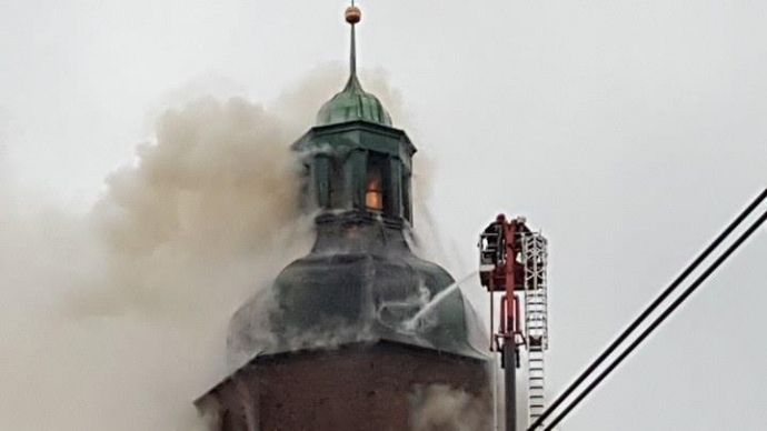 9/17 Gorzowska katedra wciąż płonie