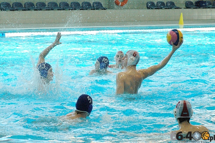 27/32 Polska - Ukraina 7:12 (3:3, 2:3, 1:2, 1:4)