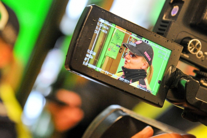 5/9 Policjanci kontrolują sklepy z alkoholem