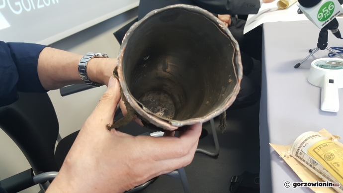 10/15 Kapsuła czasu z katedry otwarta