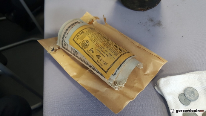 14/15 Kapsuła czasu z katedry otwarta