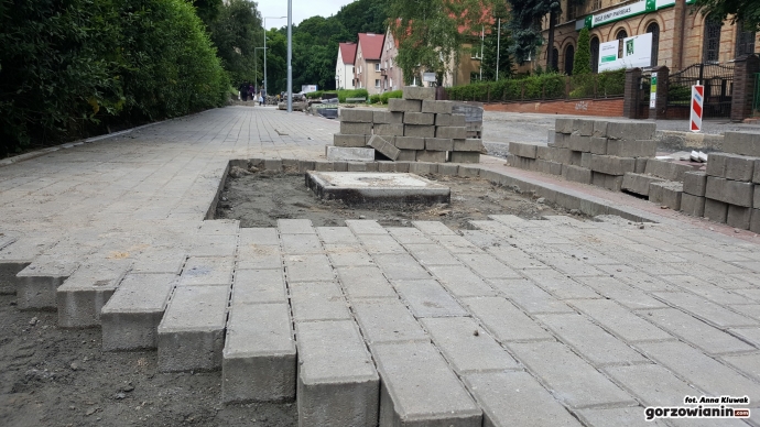 4/11 Remontowana ul. Walczaka