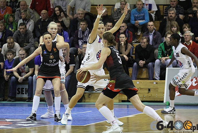 5/29 KSSSE AZS PWSZ - Widzew Łódź 70:68