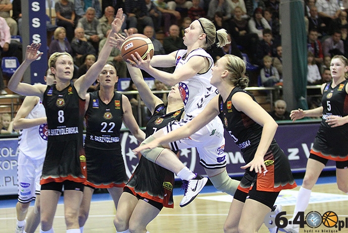 18/29 KSSSE AZS PWSZ - Widzew Łódź 70:68