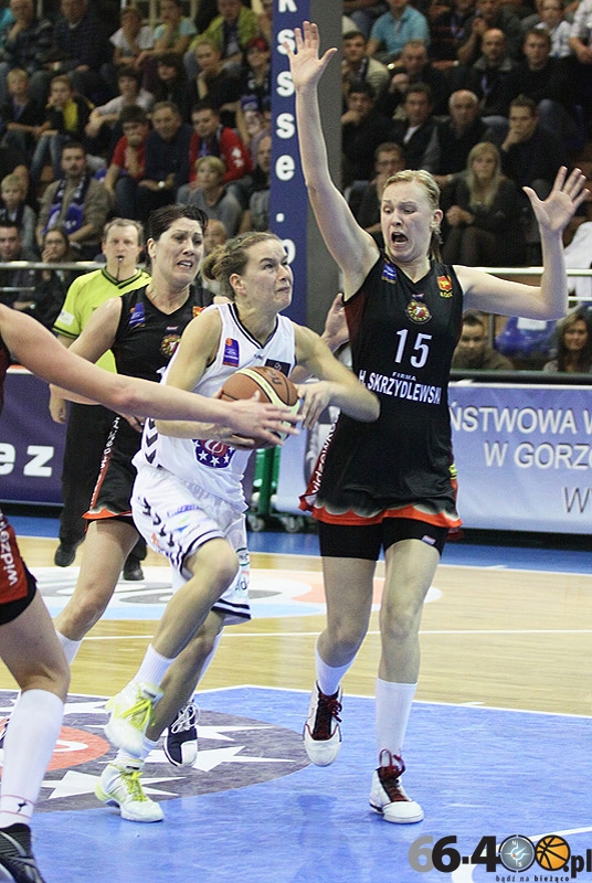 25/29 KSSSE AZS PWSZ - Widzew Łódź 70:68