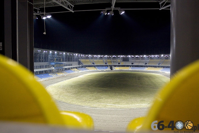9/18 Próba świateł na stadionie żużlowym im. Edwarda Jancarza