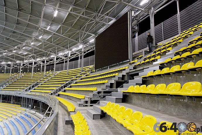 15/18 Próba świateł na stadionie żużlowym im. Edwarda Jancarza