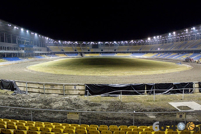 18/18 Próba świateł na stadionie żużlowym im. Edwarda Jancarza