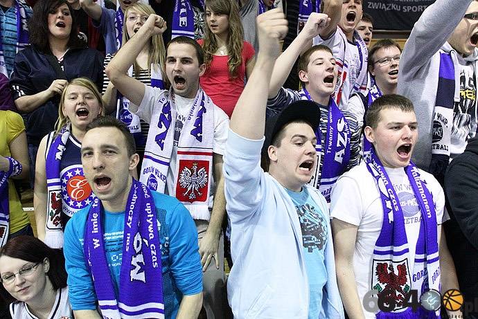 4/58 KSSSE AZS PWSZ Gorzów - Energa Toruń 75:65