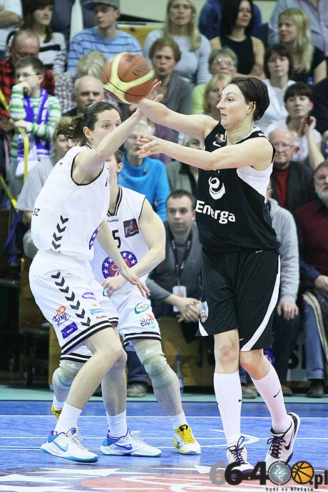 30/58 KSSSE AZS PWSZ Gorzów - Energa Toruń 75:65