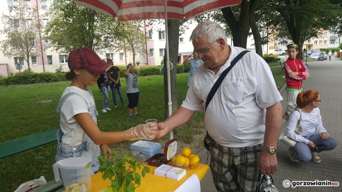 4/6 Lemoniada od 12-letniej Hani