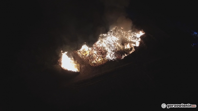 14/26 Pożar wysypiska śmieci przy Spiżowej