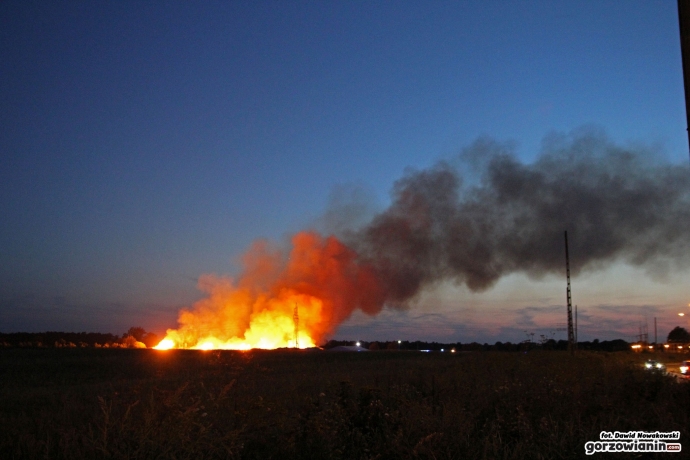 23/26 Pożar wysypiska śmieci przy Spiżowej