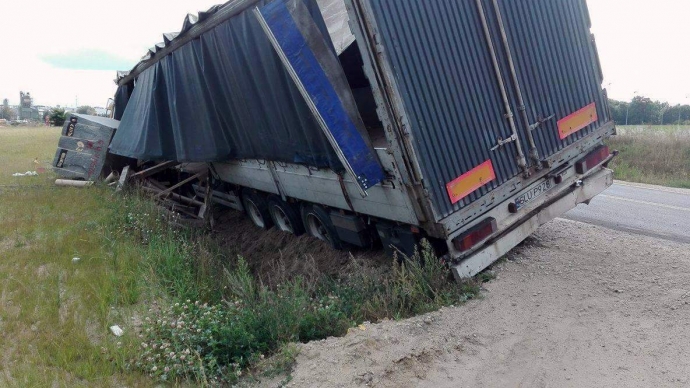 3/5 Feralny zakręt na starej DK3