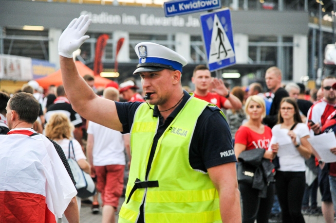 7/8 Policjanci zabezpieczali Grand Prix