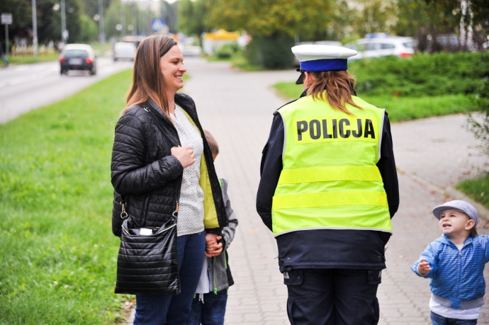 4/10 Droga do szkoły pod okiem policji