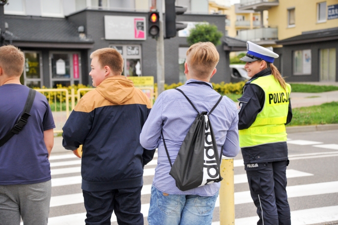 10/10 Droga do szkoły pod okiem policji