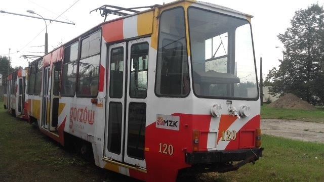 16/26 Stare tramwaje do sprzedaży