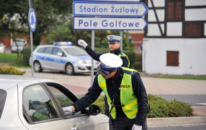 4/6 Policjanci zabezpieczali mecz żużlowy z Wrocławiem