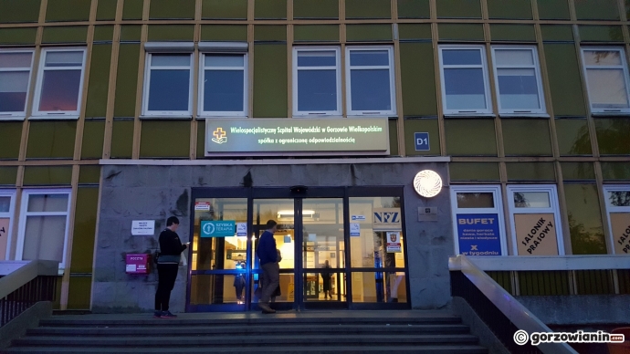 10/10 Akcja straży pożarnej w gorzowskim szpitalu