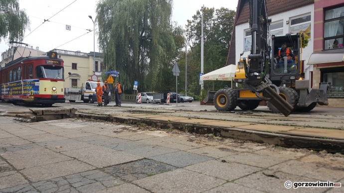 3/5 Prace na torowisku przy Chrobrego