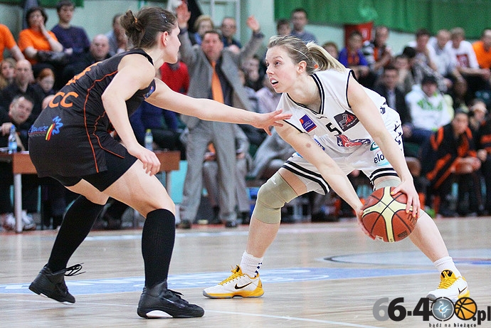 25/68 CCC Polkowice - KSSSE AZS PWSZ Gorzów 79:74