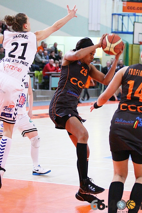 44/68 CCC Polkowice - KSSSE AZS PWSZ Gorzów 79:74