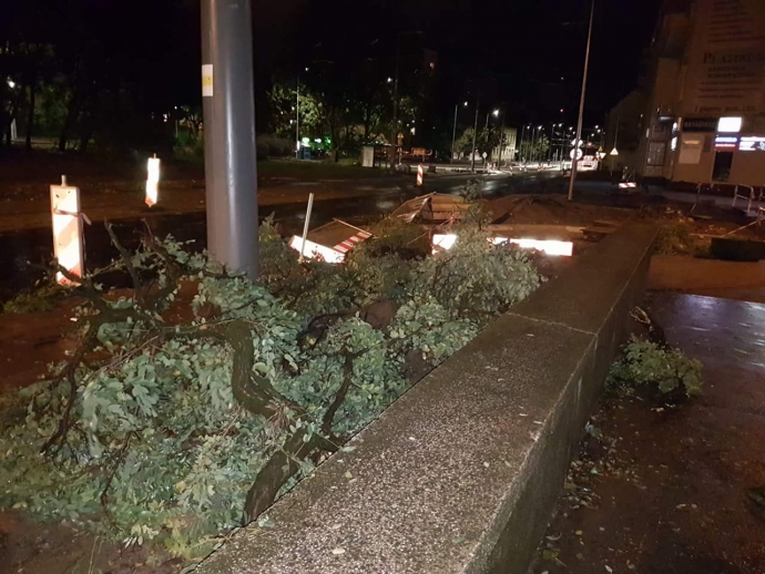 14/14 Orkan Ksawery sieje spustoszenie