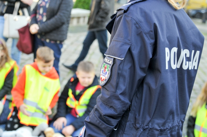 1/17 Gorzowscy policjanci i Europejski Dzień Przywracania Czynności Serca