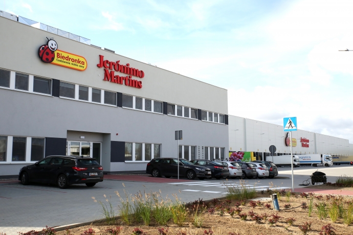 4/10 Centrum dystrybucyjne Biedronki
