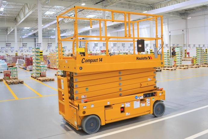 7/10 Centrum dystrybucyjne Biedronki