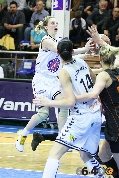 32/42 KSSSE AZS PWSZ Gorzów - CCC Polkowice 67:49