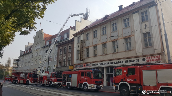 4/13 Pożar starego domu towarowego